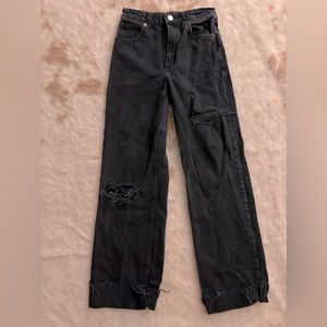 Zara High Rise Baggy 90s Jeans (slightly distressed, washed black, size 4)